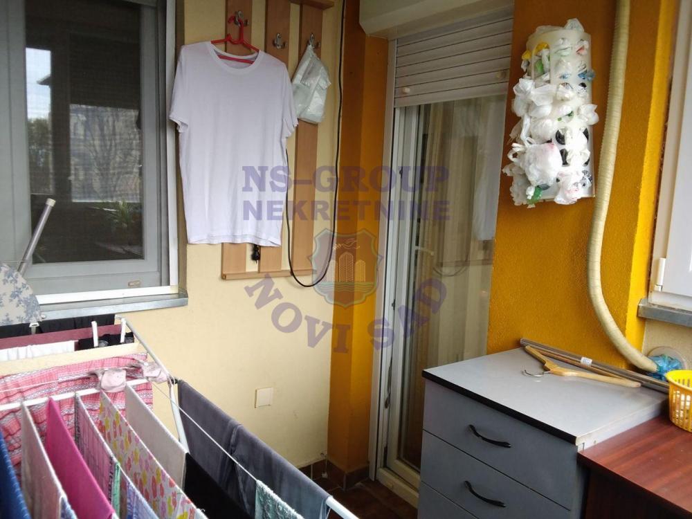 Slika 7 - Odlican dvosoban stan na Novom Naselju!