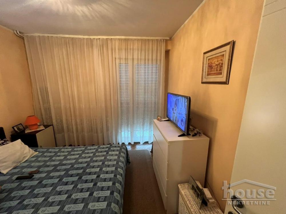 Slika 10 - Stan,NOVI SAD,CENTAR,kv: 71.00, € 176000, ID: 1064063
