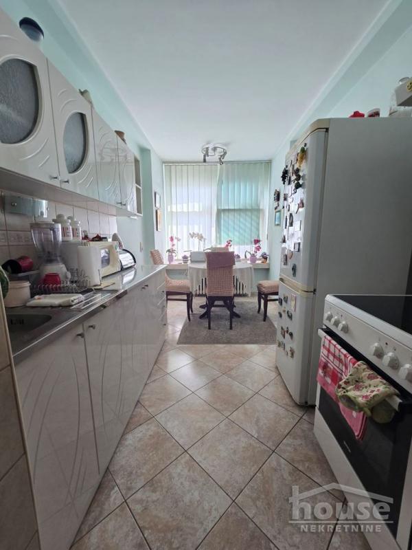 Slika 7 - Stan,NOVI SAD,CENTAR,kv: 71.00, € 176000, ID: 1064063