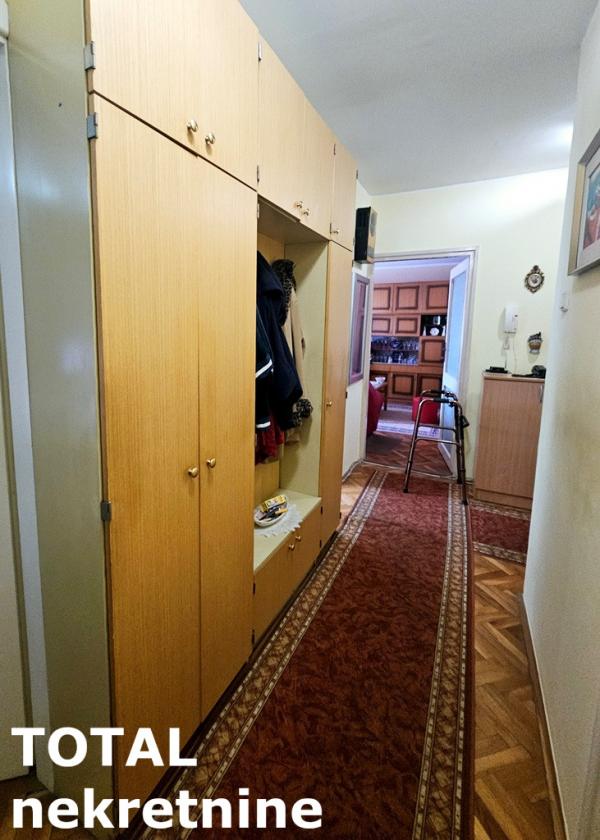 Slika 10 - Stan,NOVI SAD,CENTAR,kv: 71.00, € 176000, ID: 1100911