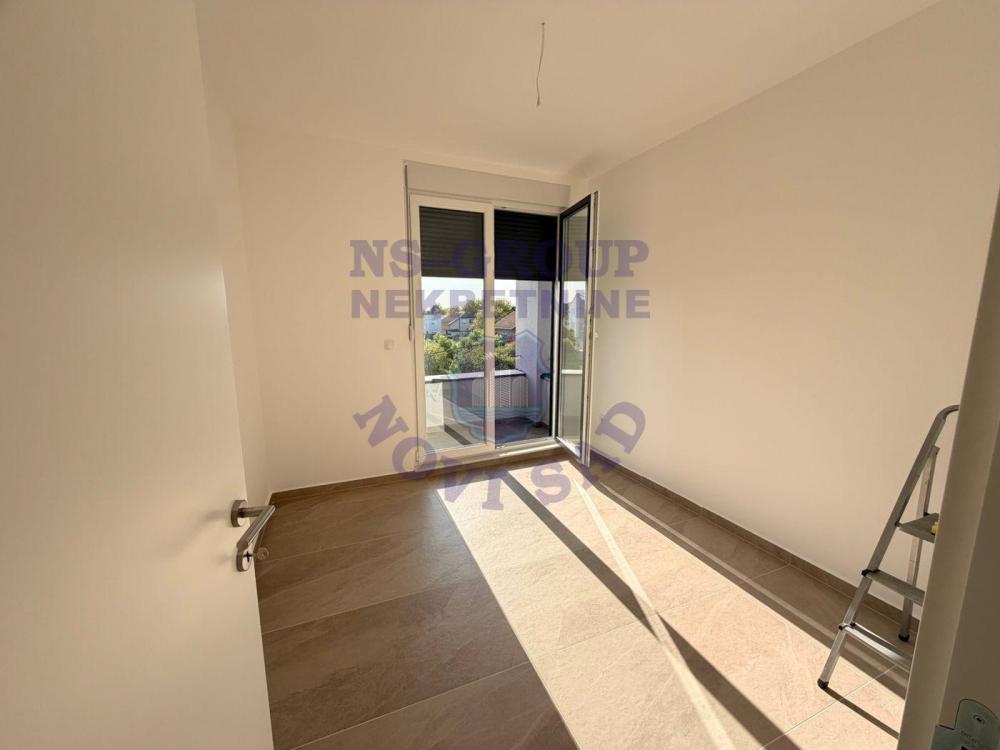 Slika 1 - 569216-Trosoban-70m2-Adice
