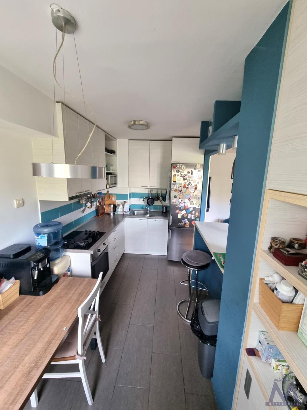 Slika 5 - Stan,NOVI SAD,LIMAN 4,kv: 54, € 163800, ID: 1019357