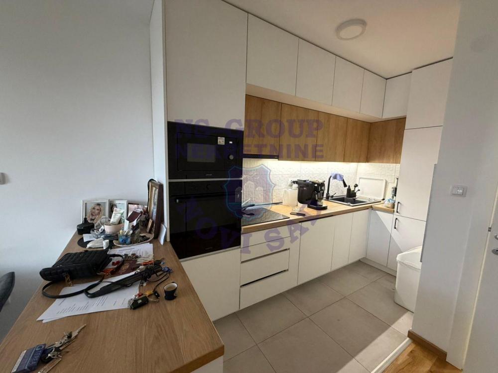 Slika 3 - Odličan troiposoban stan na Adicama! 