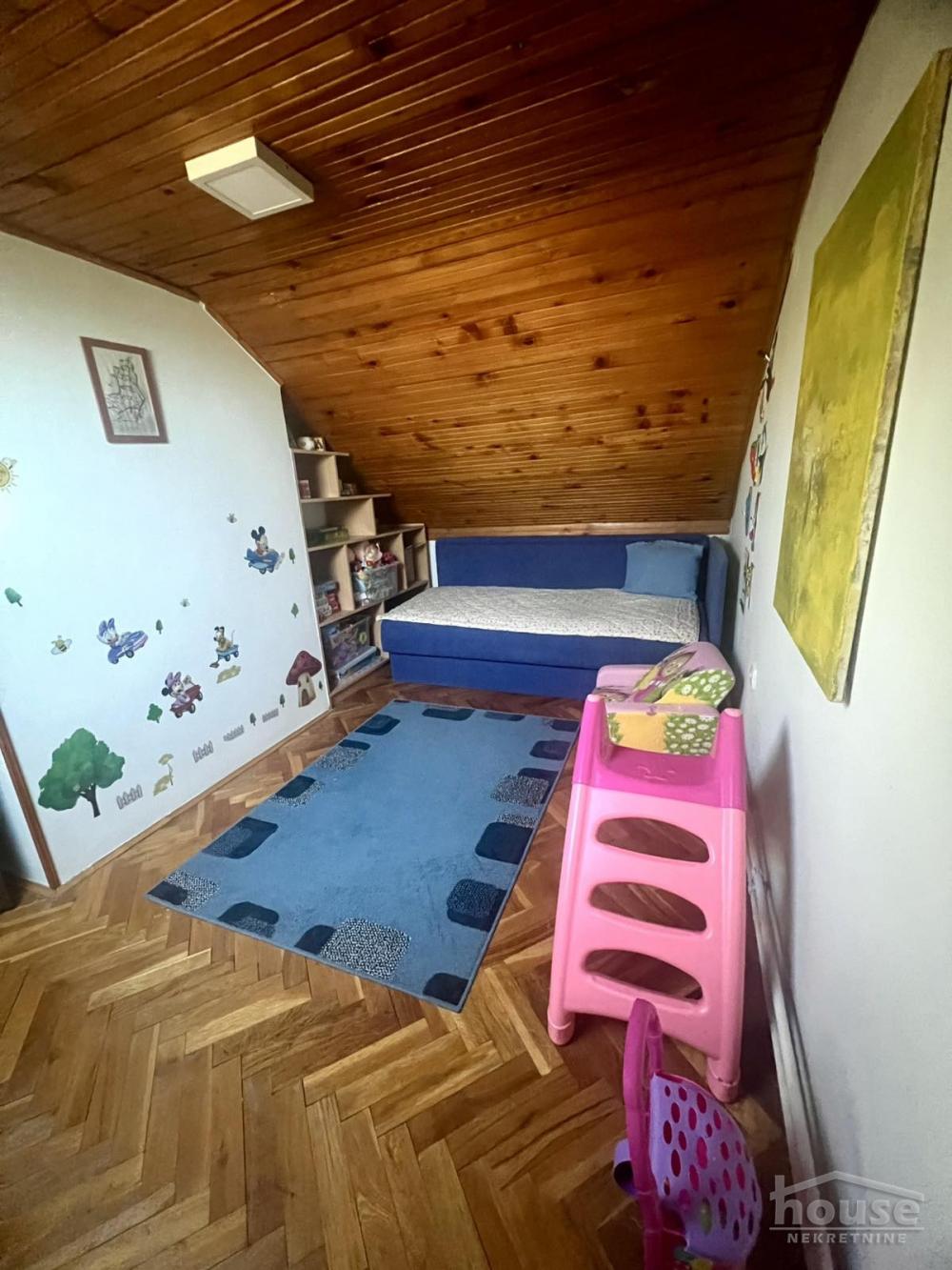 Slika 4 - Stan,NOVI SAD,NOVO NASELJE - SAVINA,kv: 100.00, € 180000, ID: 1065474