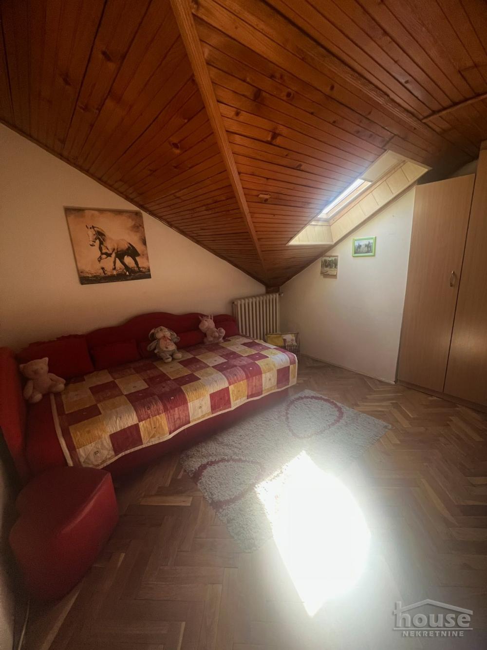 Slika 5 - Stan,NOVI SAD,NOVO NASELJE - SAVINA,kv: 100.00, € 180000, ID: 1065474