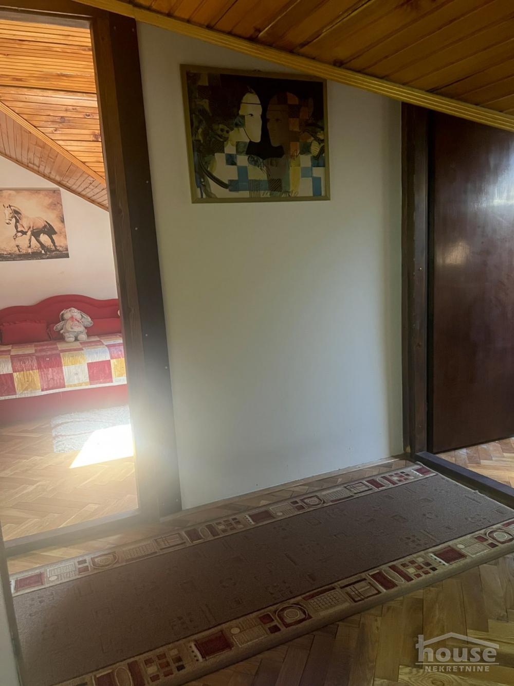Slika 10 - Stan,NOVI SAD,NOVO NASELJE - SAVINA,kv: 100.00, € 180000, ID: 1065474