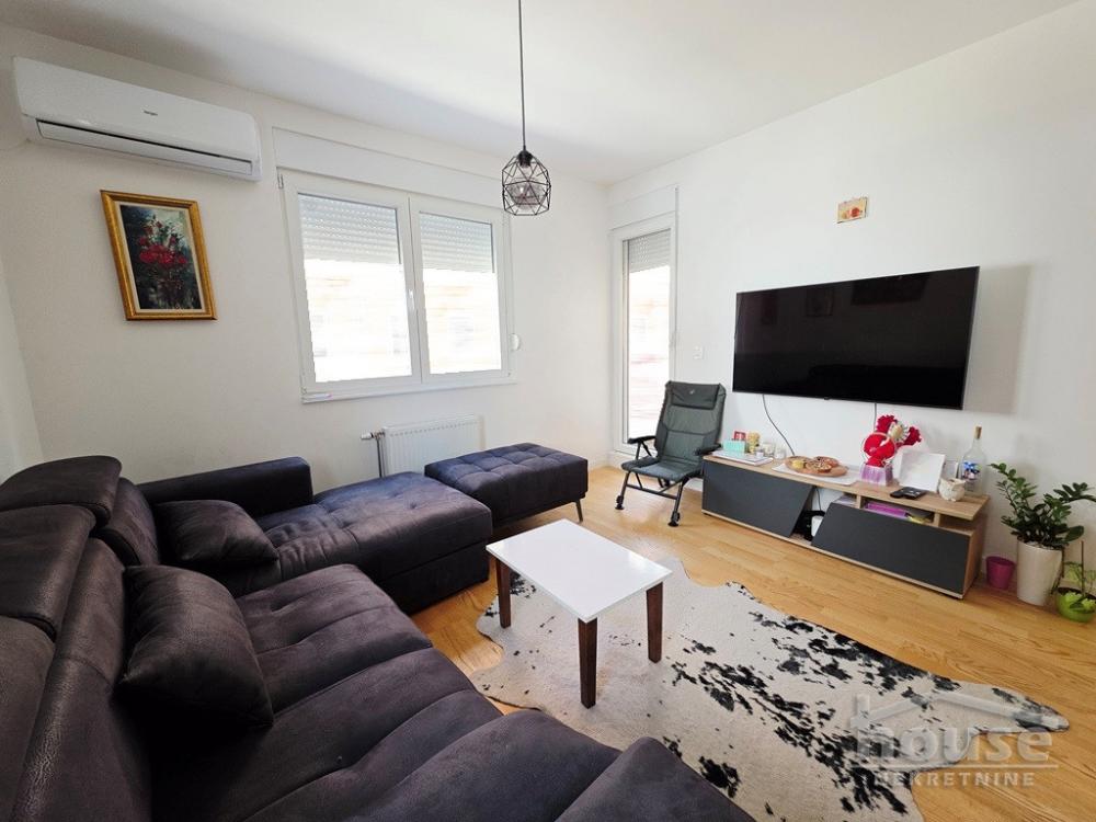 Slika 2 - Stan,NOVI SAD,TELEP,kv: 73.00, € 210000, ID: 1065742