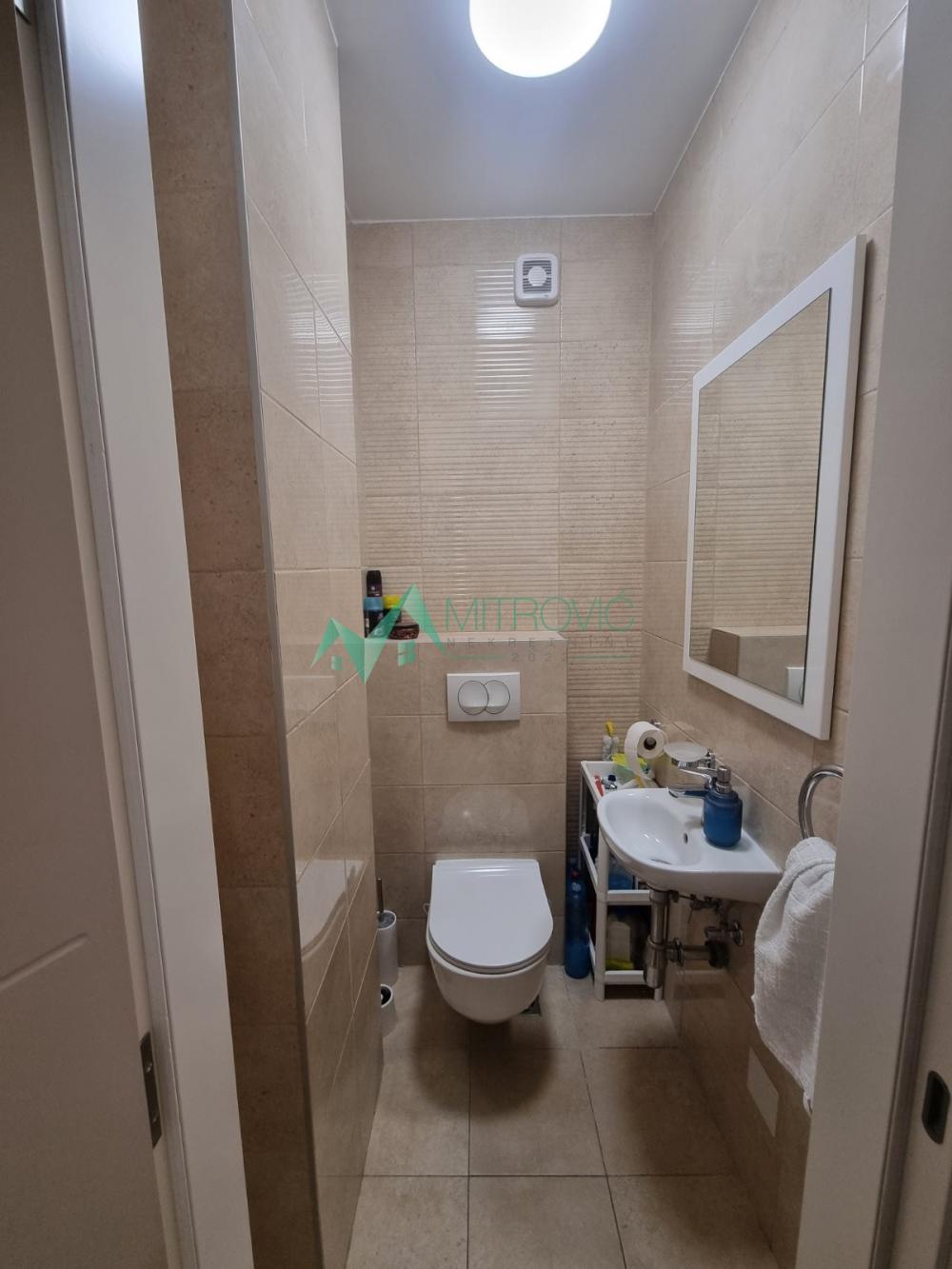 Slika 11 - Porodičan stan 82m2 - Bulevar Patrijarha Pavla 