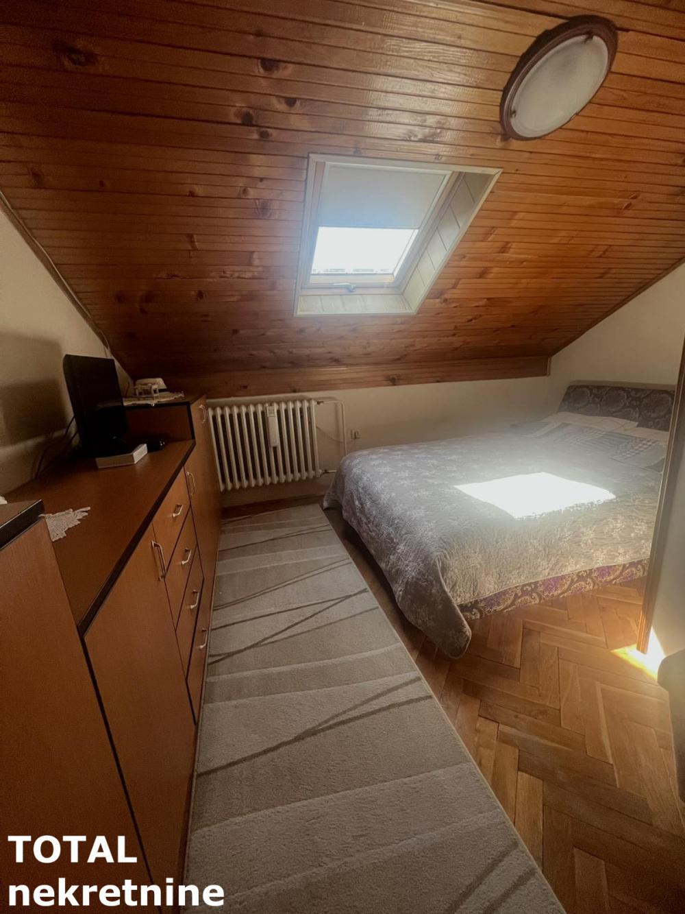 Slika 9 - Stan,NOVI SAD,NOVO NASELJE - SAVINA,kv: 100.00, € 180000, ID: 1102322