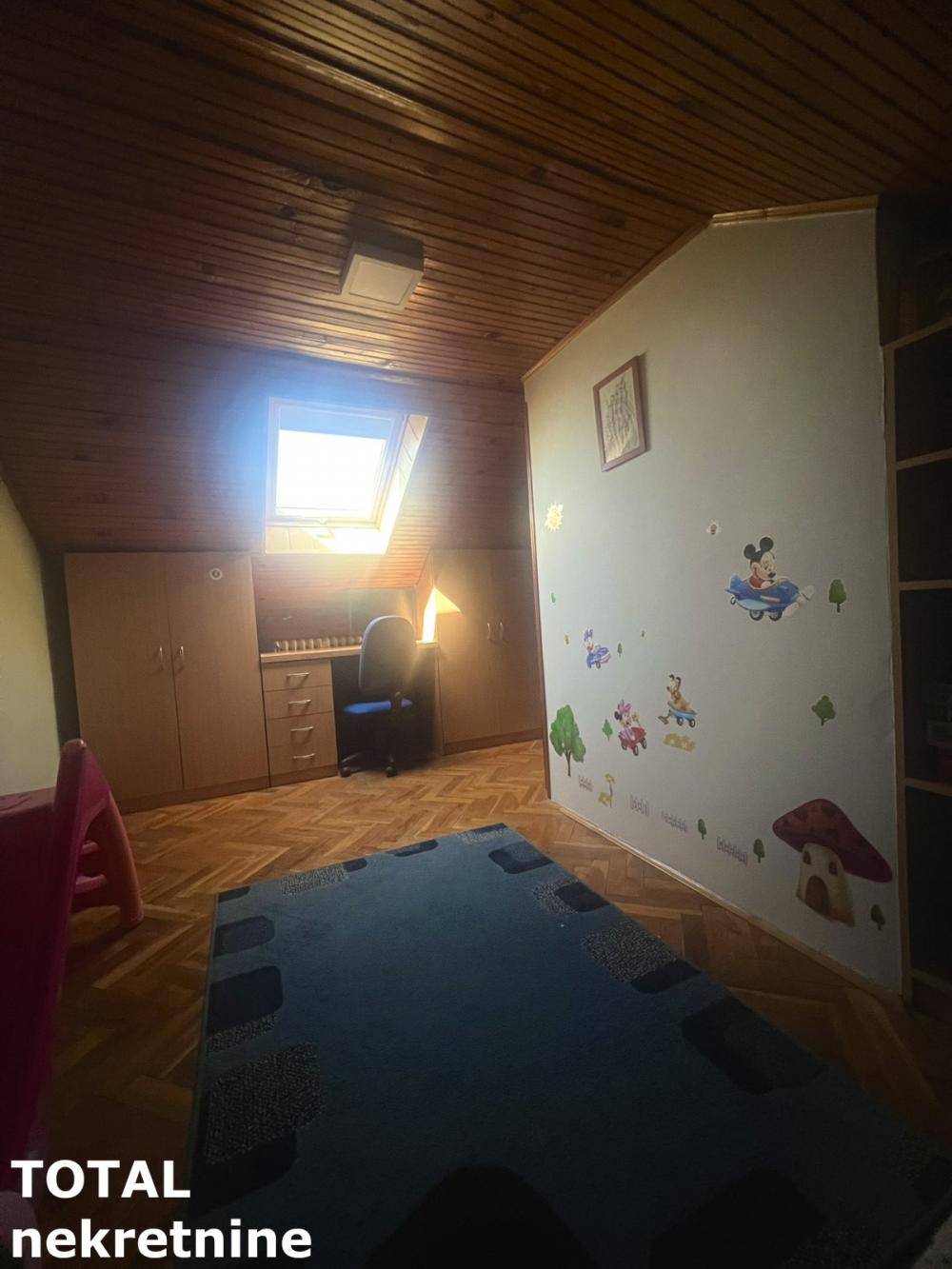 Slika 3 - Stan,NOVI SAD,NOVO NASELJE - SAVINA,kv: 100.00, € 180000, ID: 1102322