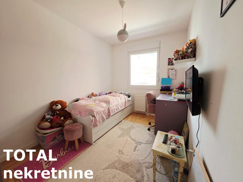 Slika 5 - Stan,NOVI SAD,TELEP,kv: 73.00, € 210000, ID: 1102590