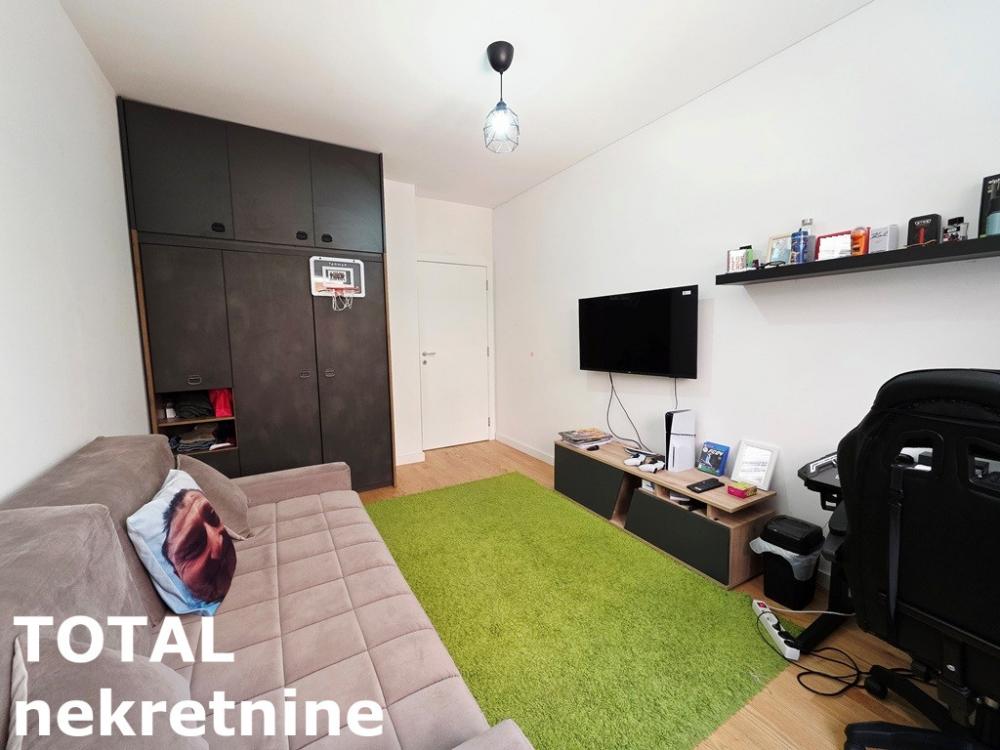 Slika 8 - Stan,NOVI SAD,TELEP,kv: 73.00, € 210000, ID: 1102590