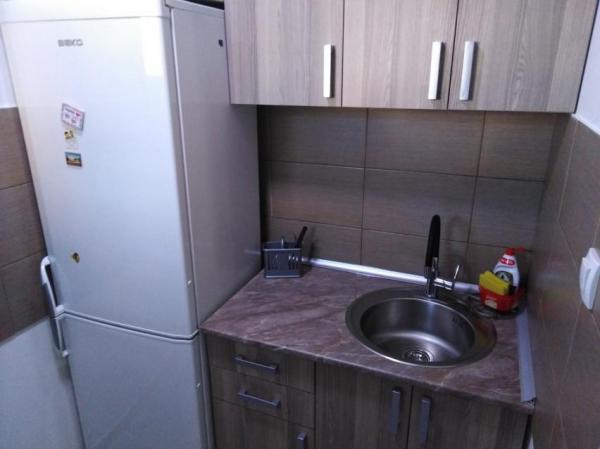 Slika 5 - Stan,NOVI SAD,ADICE,kv: 43.00, € 75000, ID: 1053024
