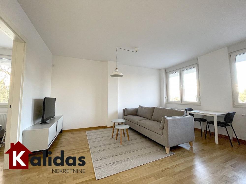 Slika 1 - Stan,NOVI SAD,TELEP,kv: 39, € 124000, ID: 1008774
