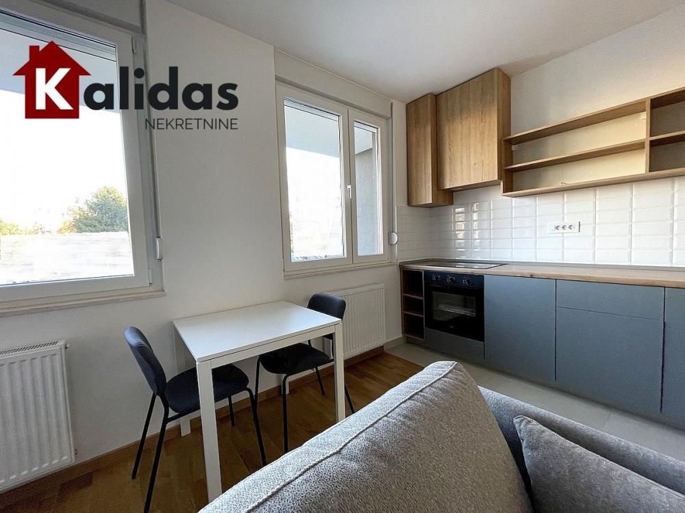 Slika 2 - Stan,NOVI SAD,TELEP,kv: 39, € 124000, ID: 1008774