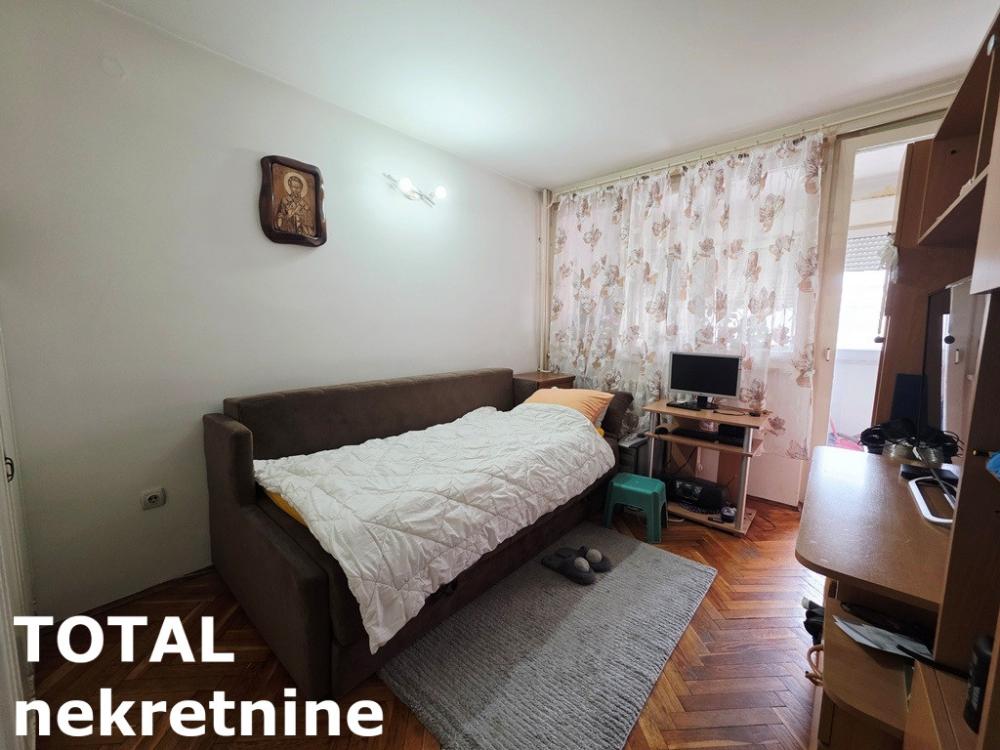 Slika 11 - Stan,NOVI SAD,ZELEZNICKA STANICA,kv: 70.00, € 170000, ID: 1102458