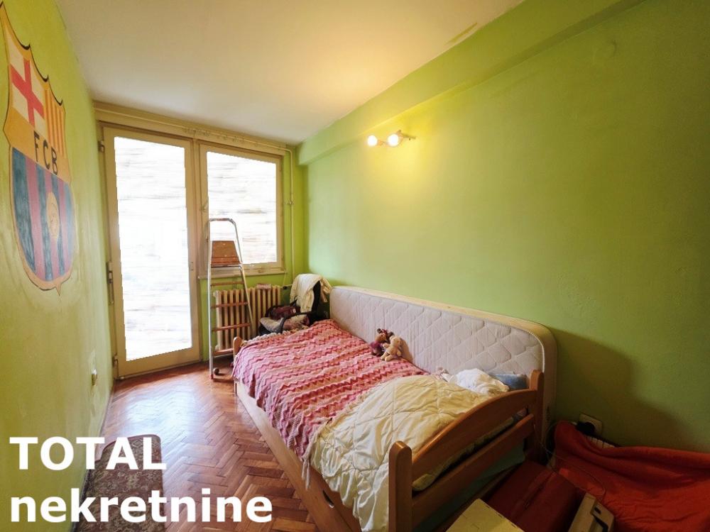 Slika 9 - Stan,NOVI SAD,ZELEZNICKA STANICA,kv: 70.00, € 170000, ID: 1102458