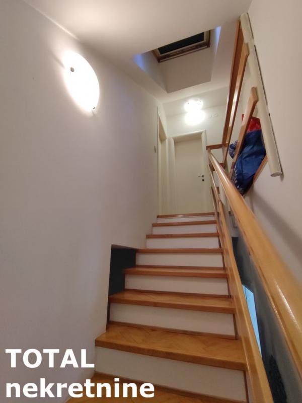 Slika 5 - Stan,NOVI SAD,NOVA DETELINARA,kv: 100.00, € 185000, ID: 1102607