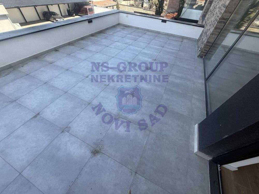 Slika 9 - Petosoban, 136m2, Bulevar Evrope Novi Sad