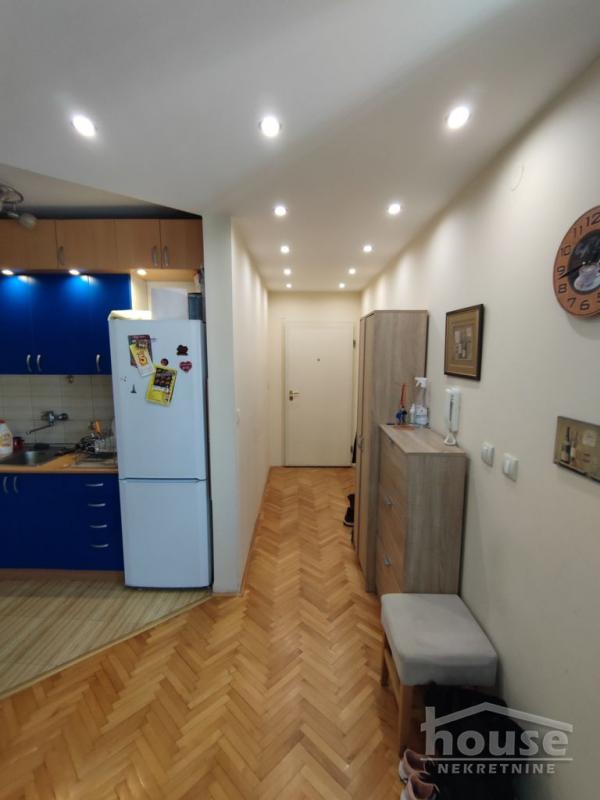 Slika 3 - Stan,NOVI SAD,NOVA DETELINARA,kv: 100.00, € 185000, ID: 1065759