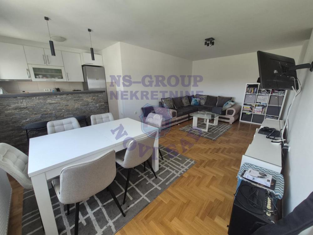 Slika 1 - 569512-Dvoiposoban-60m2-Somborski bulevar