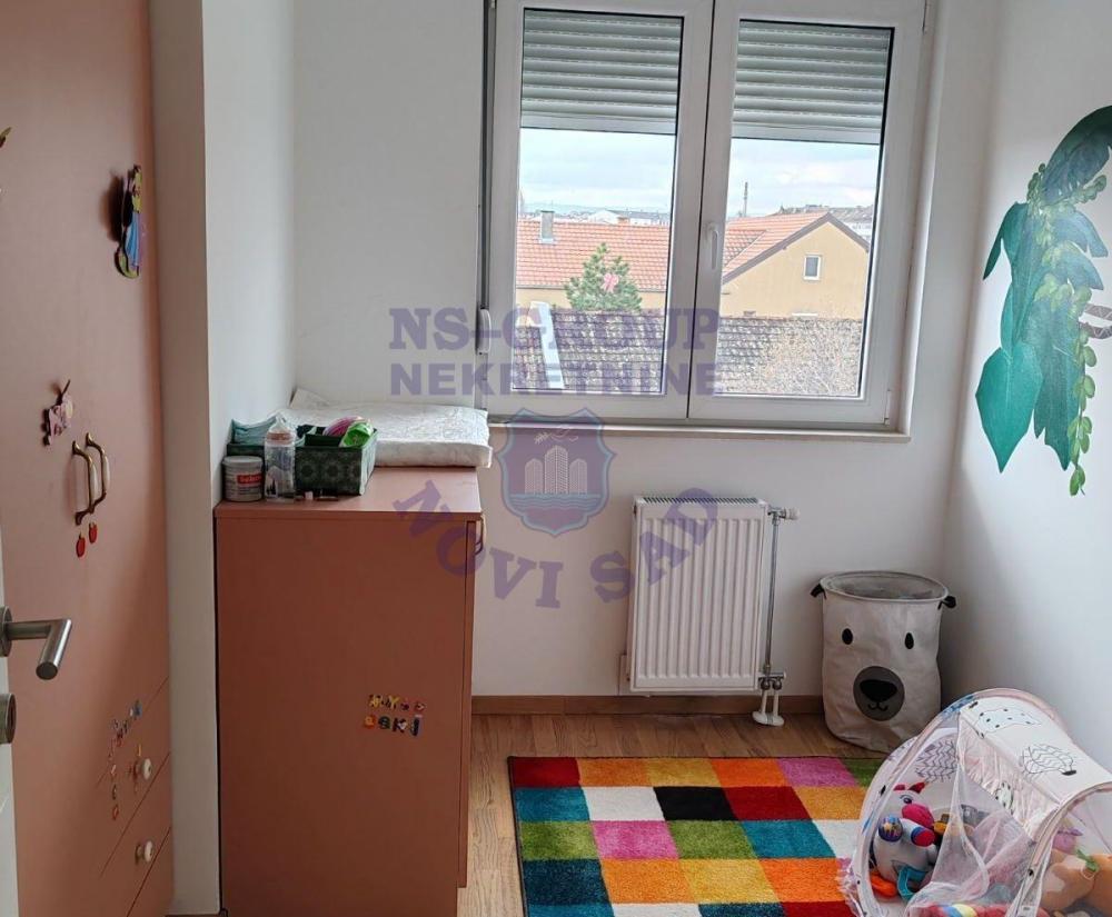 Slika 7 - 569334-Petosoban-107m2-Petrovaradin
