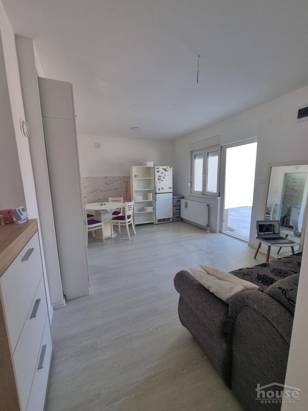 Slika 2 - Stan,VETERNIK,CENTAR,kv: 51.00, € 95000, ID: 1065764