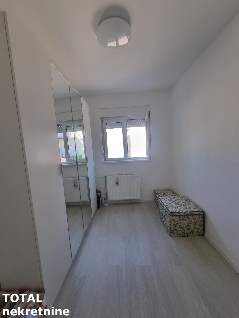 Slika 5 - Stan,VETERNIK,CENTAR,kv: 51.00, € 95000, ID: 1102612