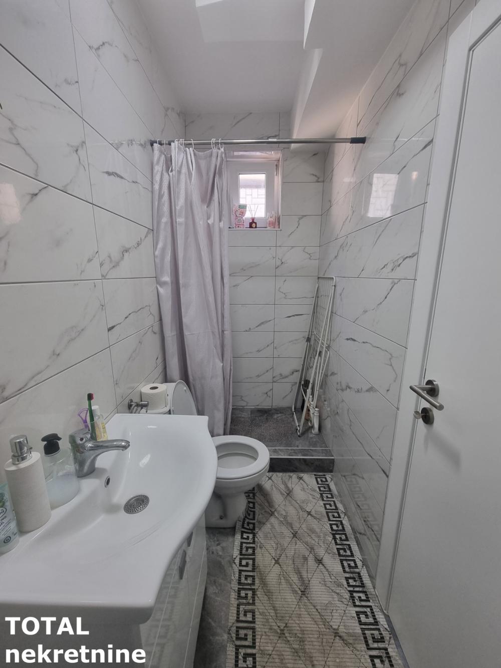 Slika 8 - Stan,VETERNIK,CENTAR,kv: 51.00, € 95000, ID: 1102612