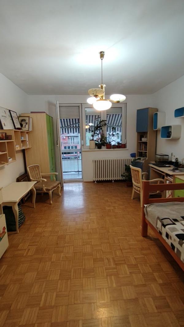 Slika 9 - Stan,NOVI SAD,SAJAM,kv: 58.00, € 146800, ID: 1059405