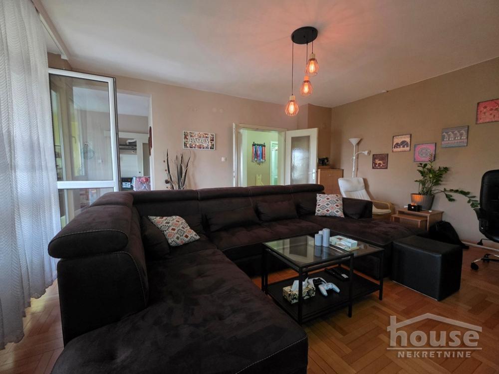Slika 3 - Stan,NOVI SAD,NOVO NASELJE - JUGOVIĆEVO,kv: 98.00, € 232000, ID: 1064723