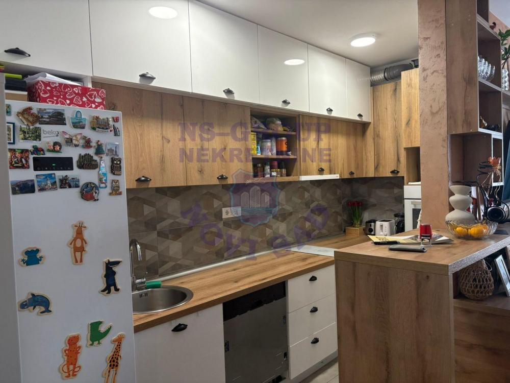 Slika 1 - Četvorosoban, 67m2, Adice Novi Sad, sa terasom