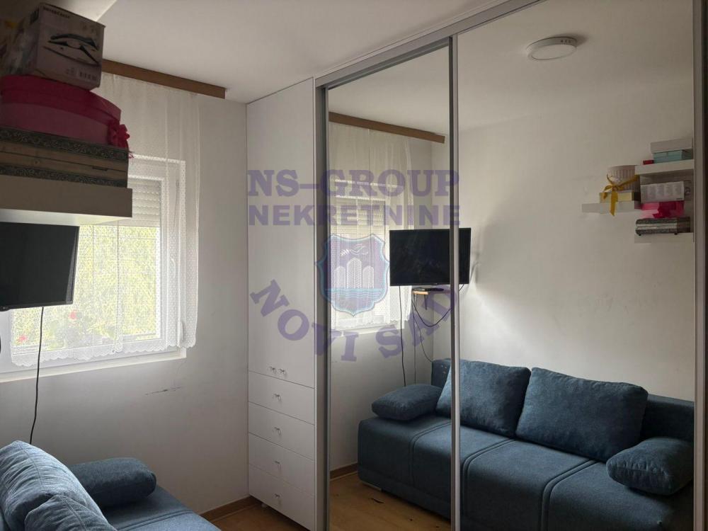 Slika 3 - Četvorosoban, 67m2, Adice Novi Sad, sa terasom