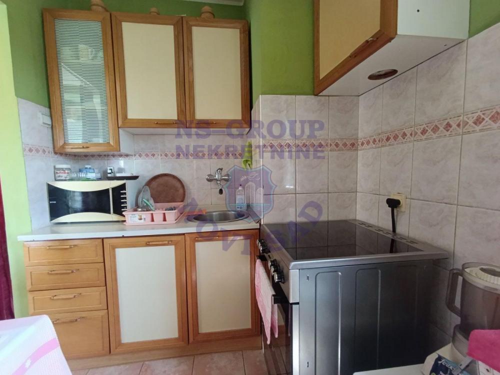 Slika 8 - Dvoiposoban, 60m2, Nova Detelinara Novi Sad, sa terasom