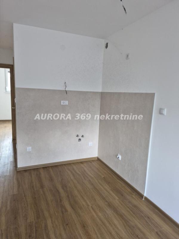 Slika 2 - MIŠELUK, NOVI SAD. NOV, USELJIV, JEDNOIPOSOBAN 31m2