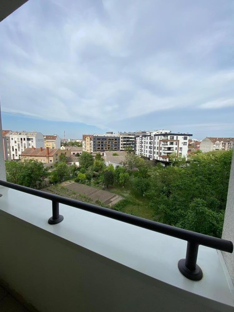 Slika 8 - KRALJEV PARK, 41 m2, NAMEŠTEN, USELJIV OD 1. JUNA
