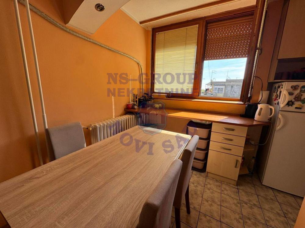 Slika 2 - Odlican dvosoban stan na Keju!