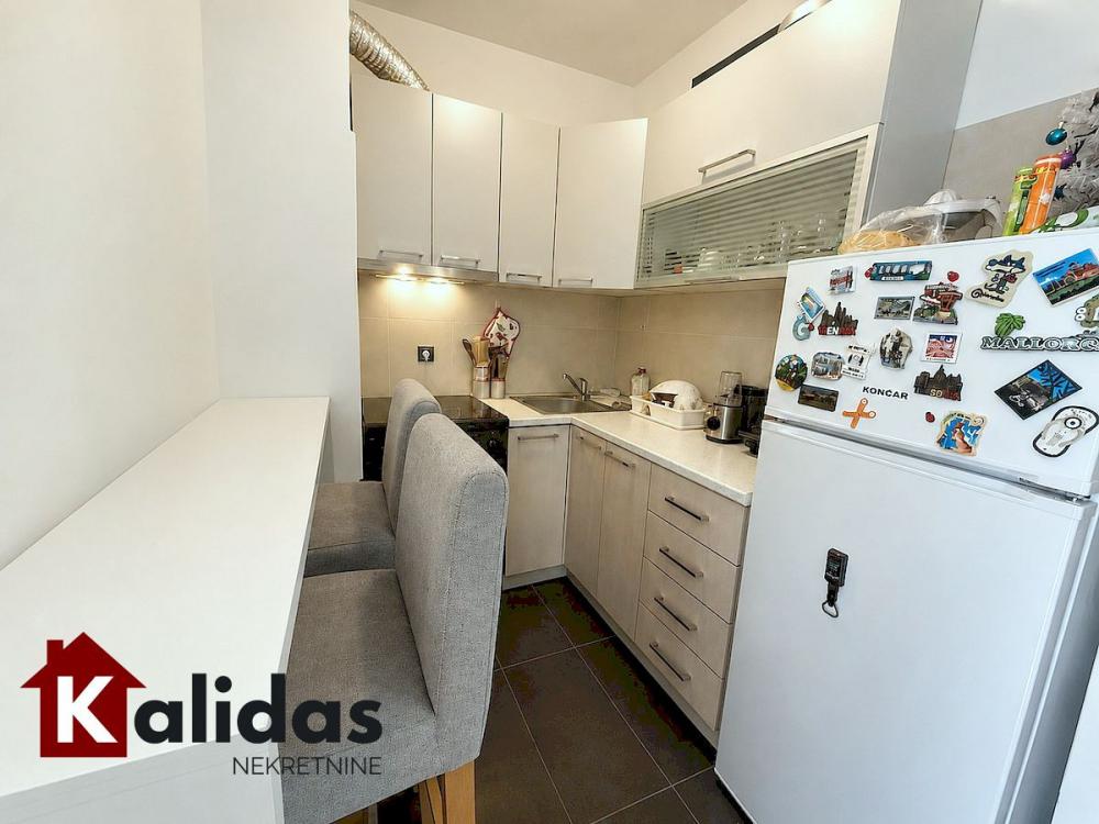 Slika 3 - Stan,NOVI SAD,CARA DUŠANA,kv: 36, € 129470, ID: 1008778