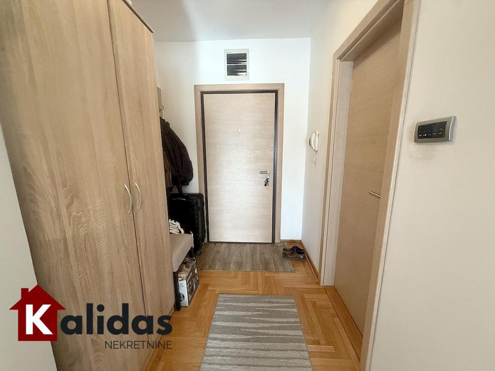 Slika 5 - Stan,NOVI SAD,CARA DUŠANA,kv: 36, € 129470, ID: 1008778