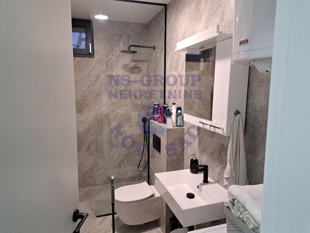 Slika 4 - Jednoiposoban, 35m2, Telep Novi Sad