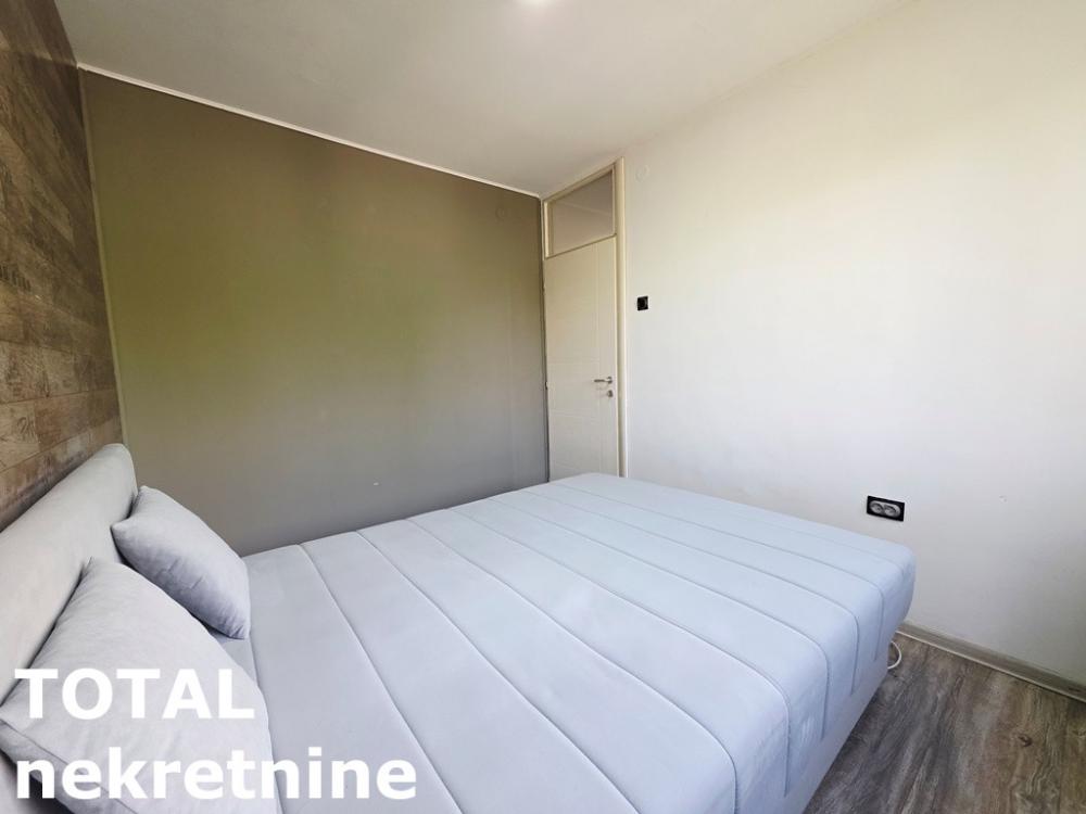 Slika 10 - Stan,NOVI SAD,LIMAN 4,kv: 52.00, € 180000, ID: 1102616