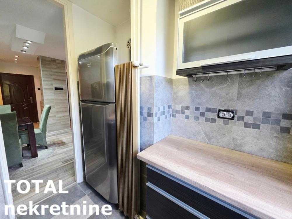 Slika 8 - Stan,NOVI SAD,LIMAN 4,kv: 52.00, € 180000, ID: 1102616
