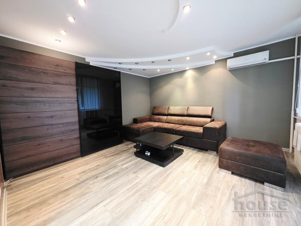 Slika 1 - Stan,NOVI SAD,LIMAN 4,kv: 52.00, € 180000, ID: 1065768