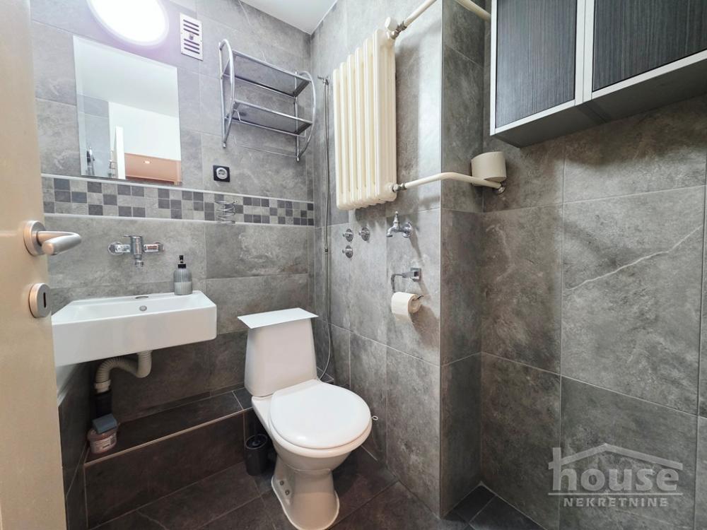 Slika 11 - Stan,NOVI SAD,LIMAN 4,kv: 52.00, € 180000, ID: 1065768