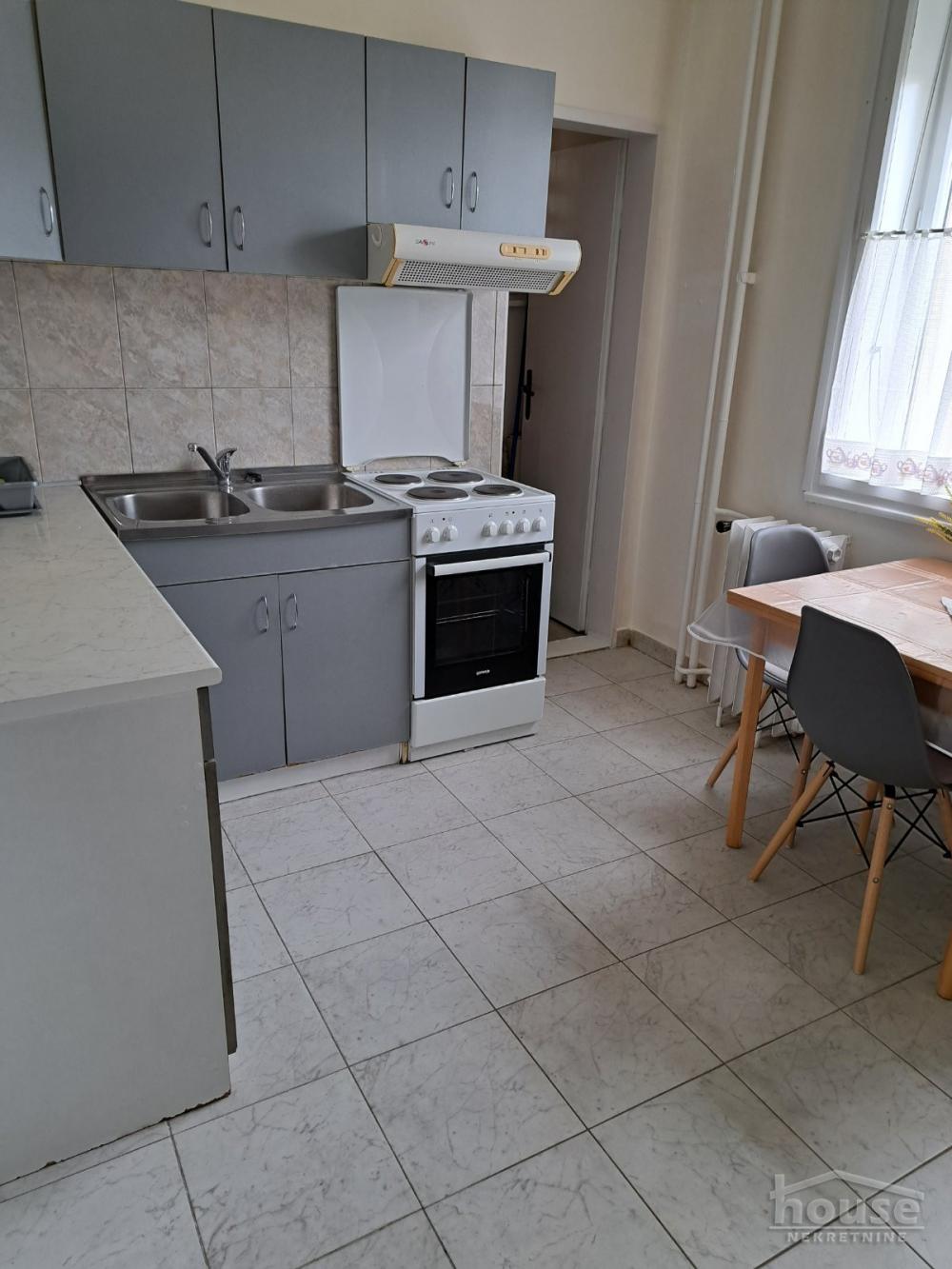 Slika 1 - Stan,NOVI SAD,CENTAR,kv: 78.00, € 227200, ID: 1065744