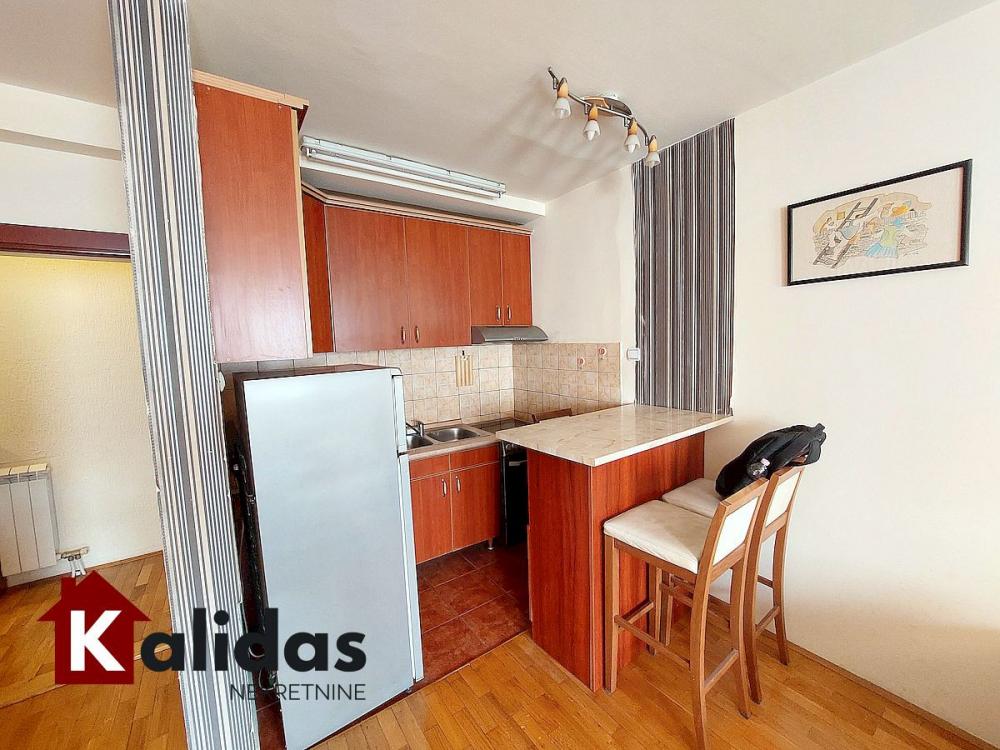Slika 5 - Stan,NOVI SAD,BULEVAR,kv: 47, € 169400, ID: 1007523