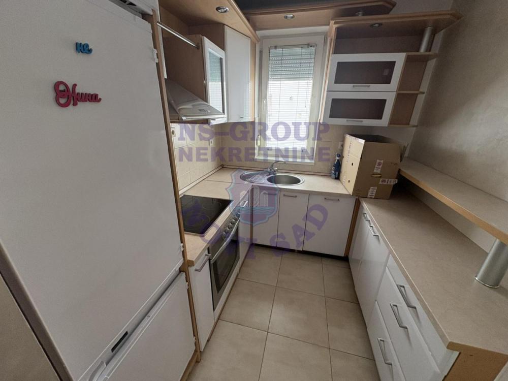 Slika 0 - Trosoban, 94m2, Novi Sad centar Novi Sad, sa terasom