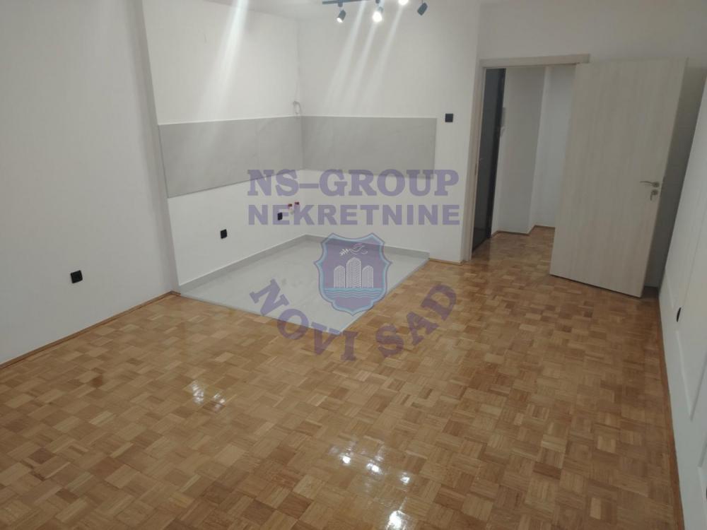 Slika 5 - Dvoiposoban stan na Novom Naselju