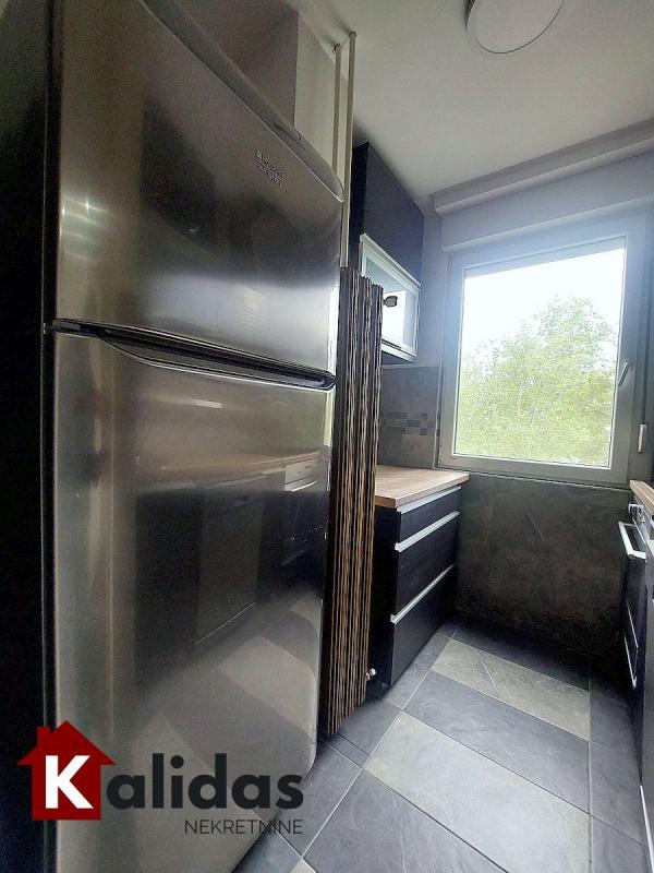 Slika 8 - Stan,NOVI SAD,LIMAN 4,kv: 52, € 180000, ID: 1008781