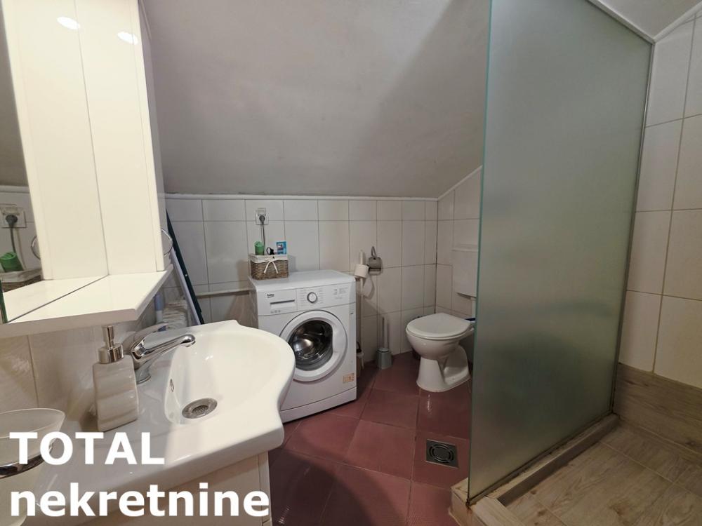 Slika 9 - Stan,NOVI SAD,CENTAR,kv: 50.00, € 130000, ID: 1102619